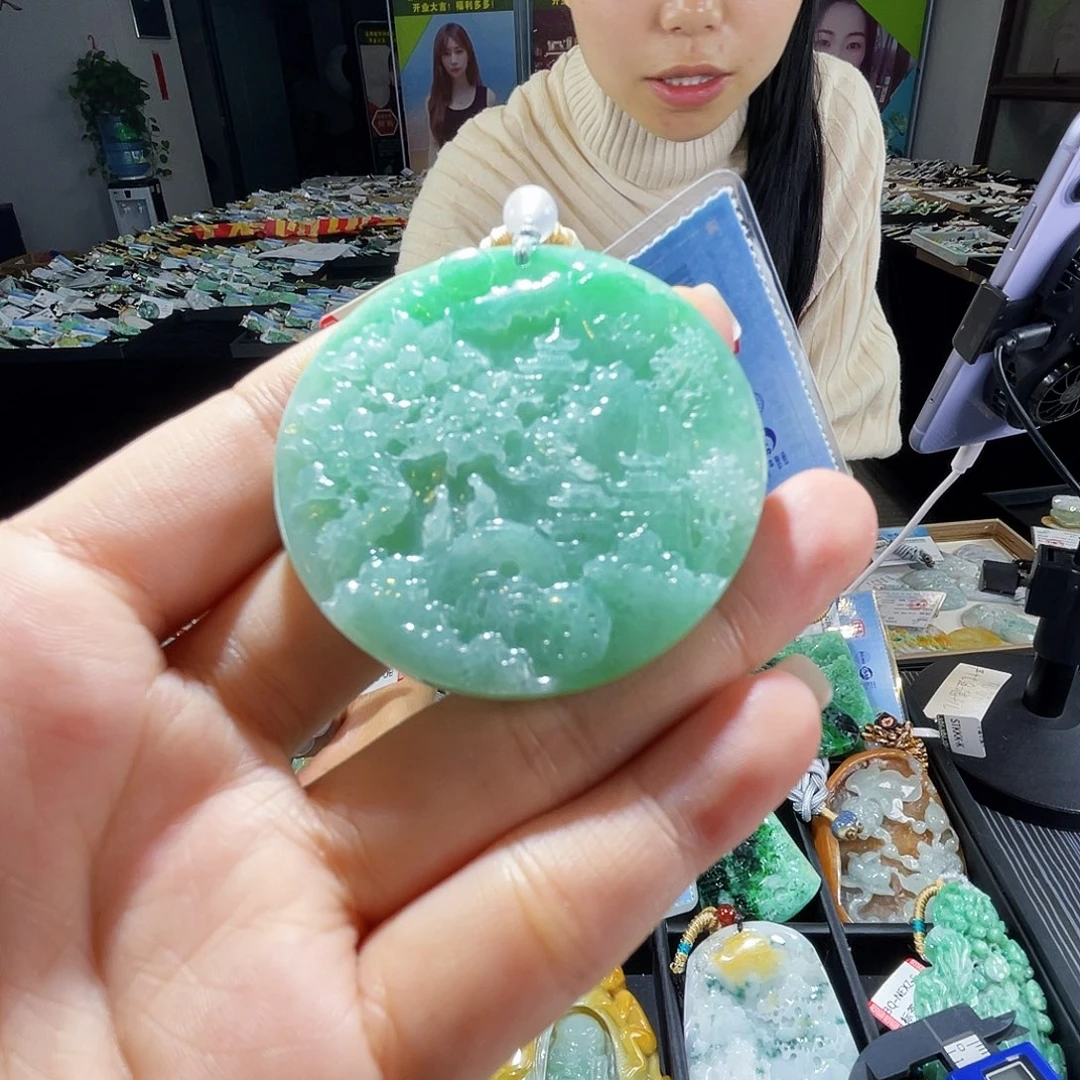 颈饰未镶嵌翡翠一