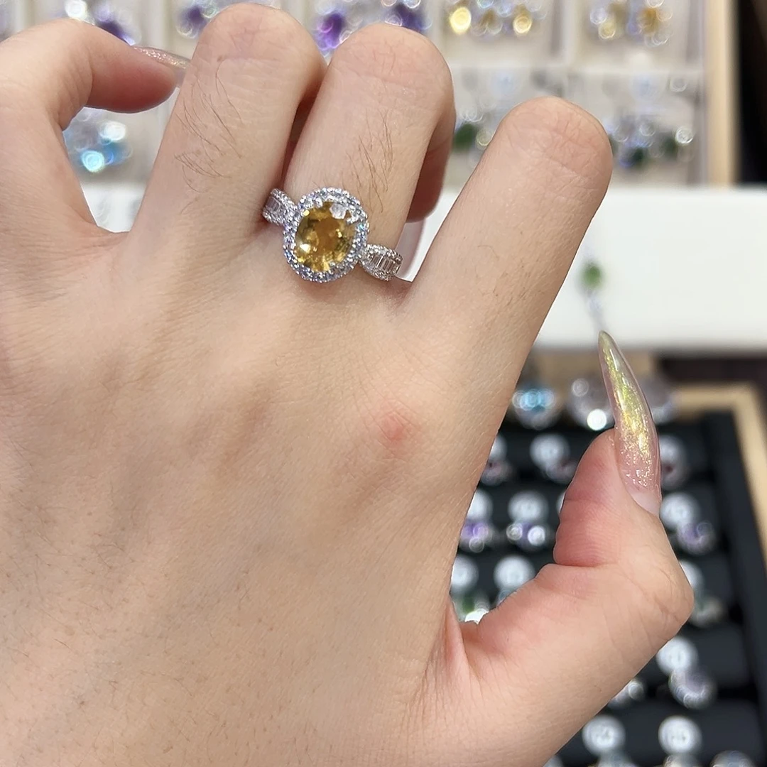 银S925镶嵌戒指水晶