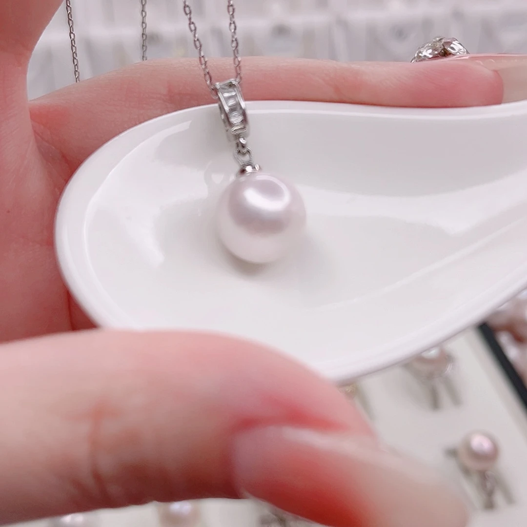 淡水珍珠未镶嵌吊坠(赠链)
