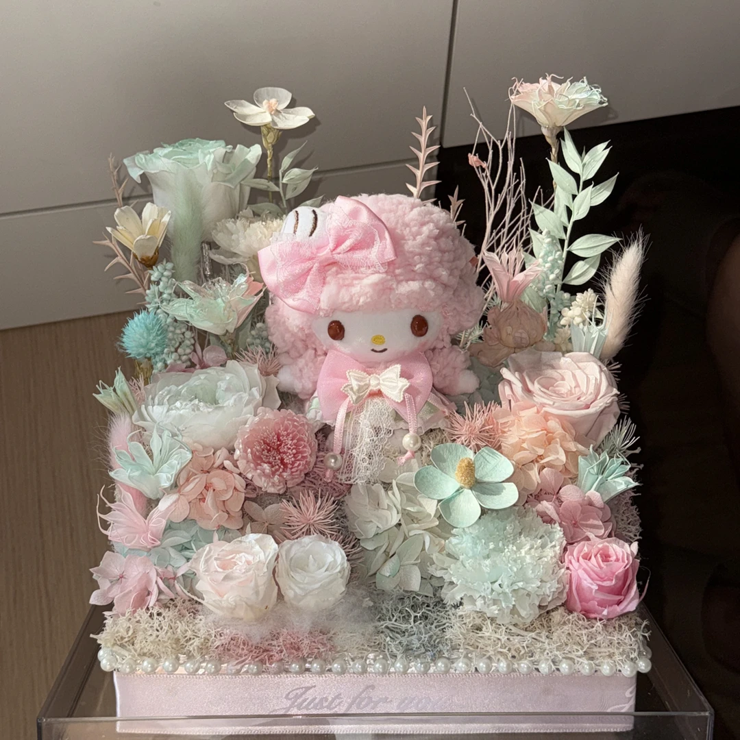 Fairyflowers 三丽鸥piano小羊珠光系列-永生花中号礼盒