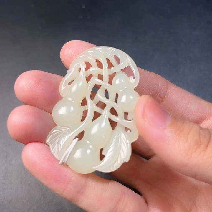 和田玉挂件未镶嵌大*溪