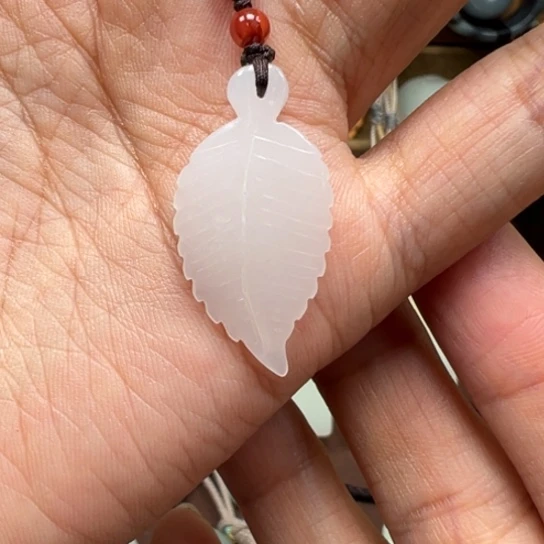 和田玉未镶嵌颈饰手机链