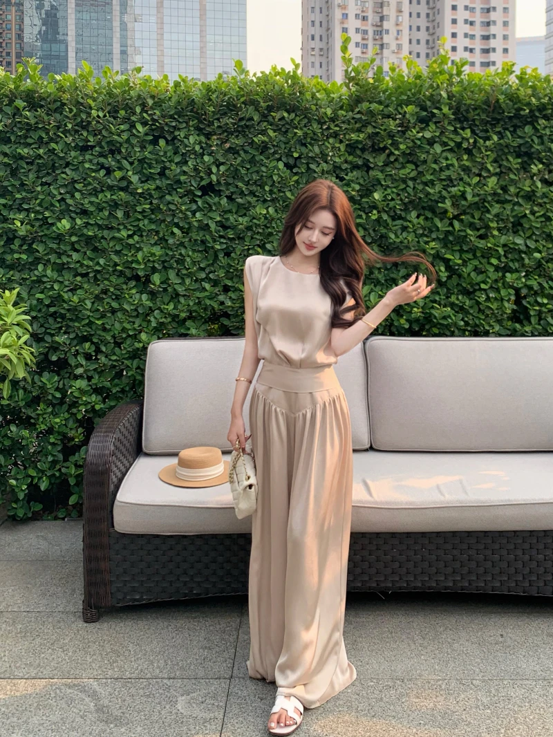 【富人区oni】轻奢气质设计感无袖背心上衣休闲裤子套装设计感小众