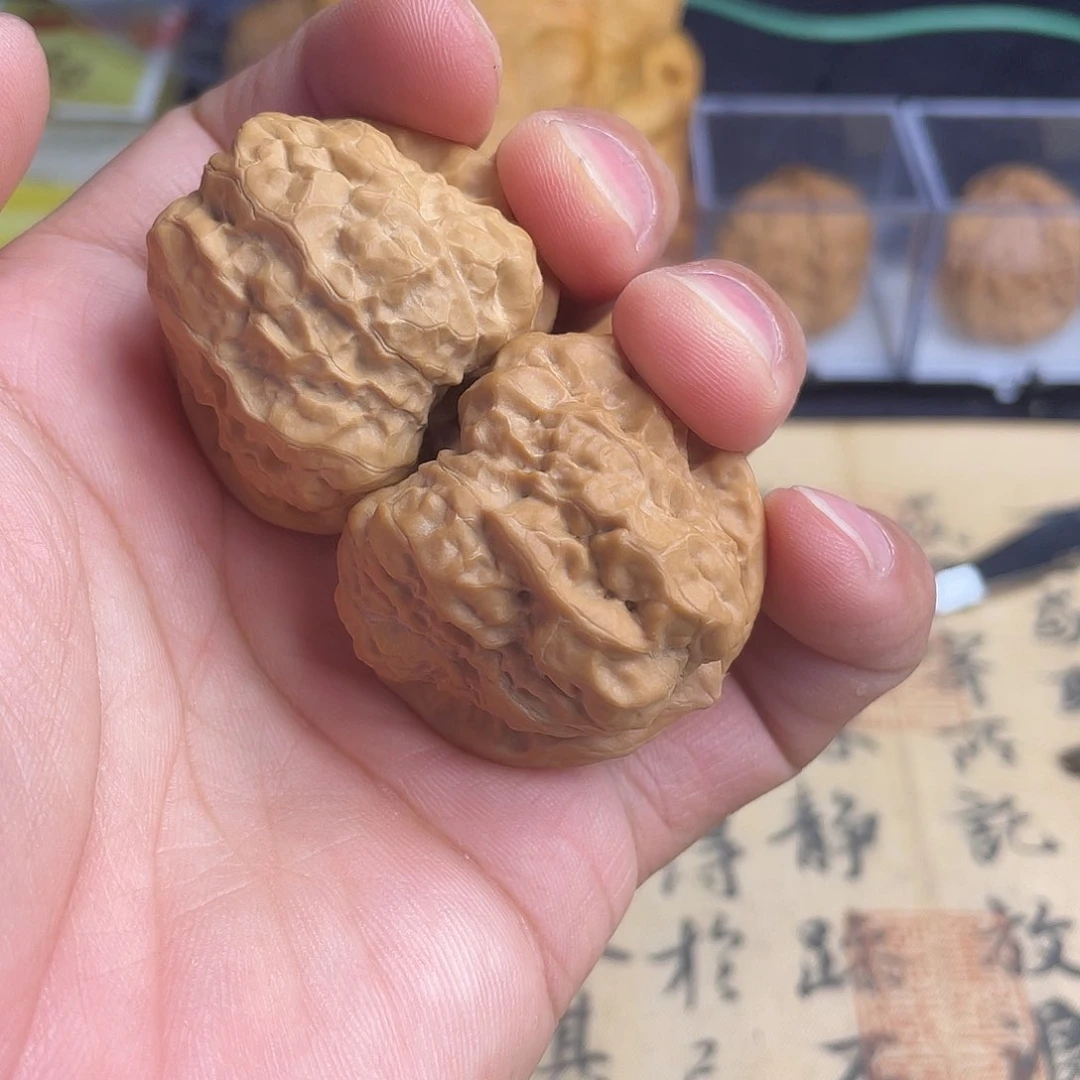 文玩核桃把件蛤蟆头