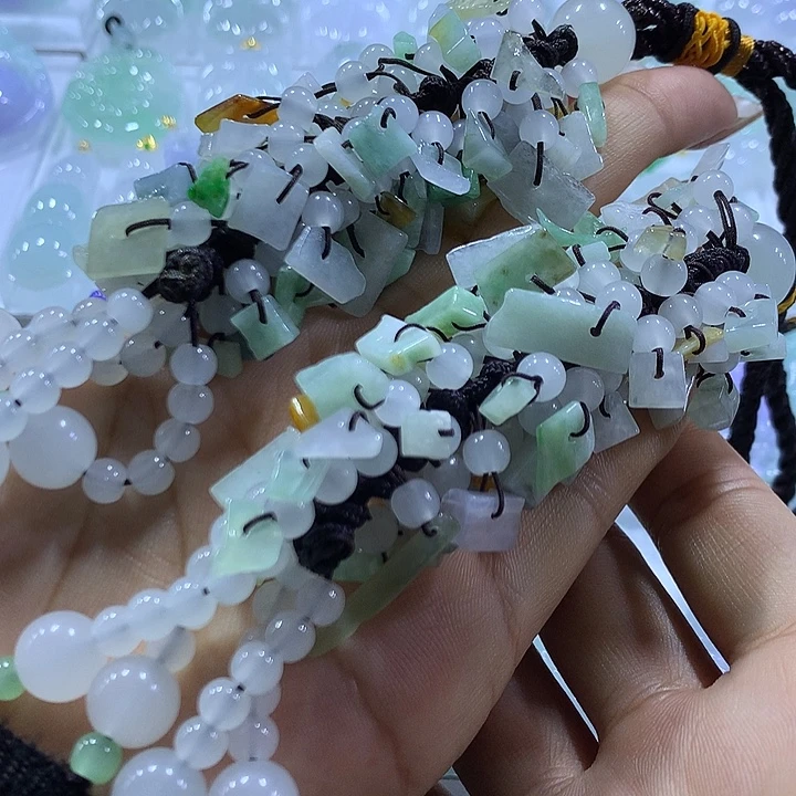翡翠未镶嵌颈饰天然翡翠A货车挂多样性发货发其一