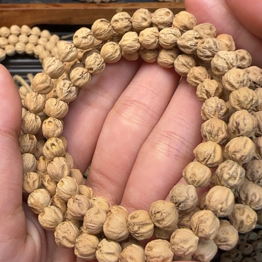 兆***金吊坠柏香籽/百香籽