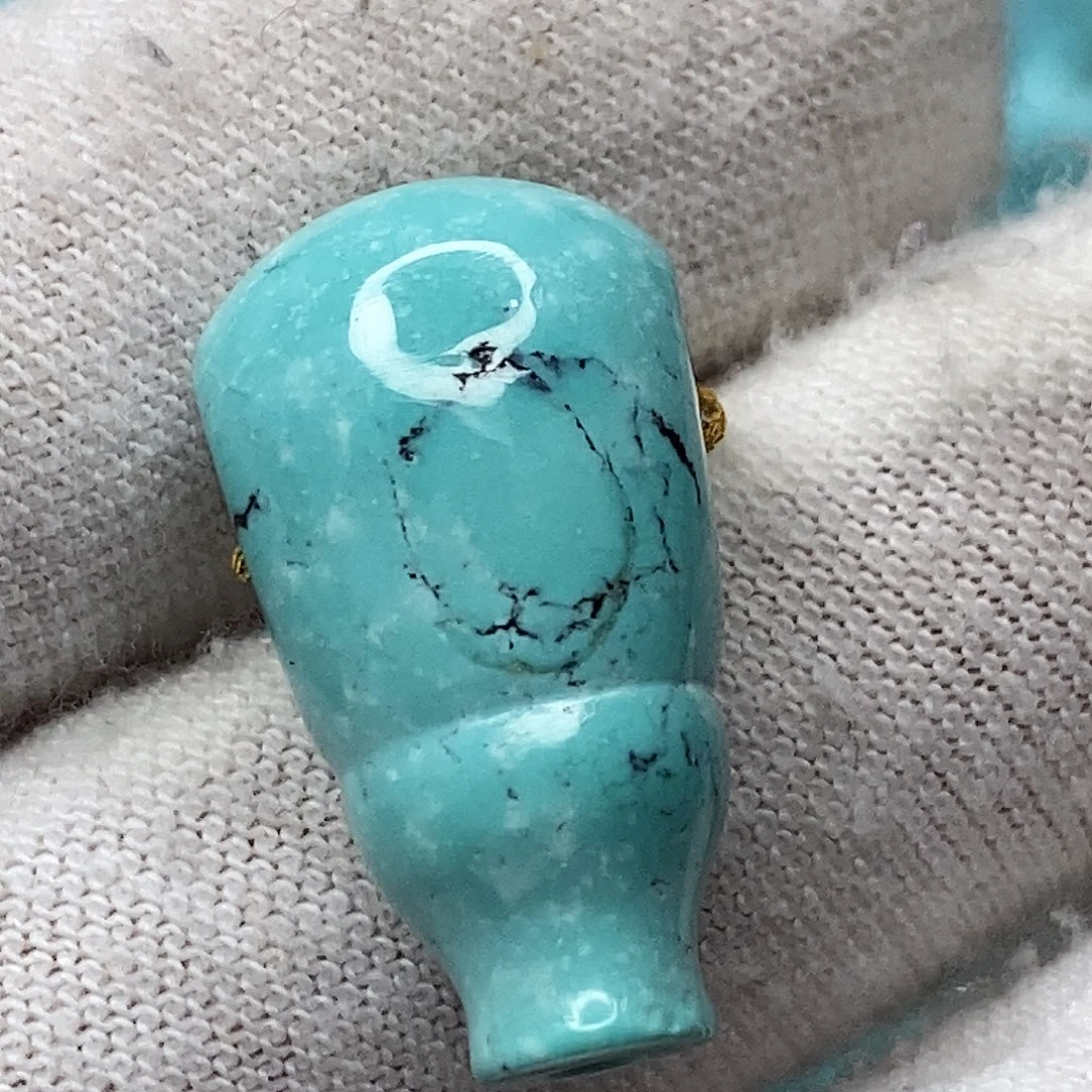 绿松石未镶嵌天然原矿 带武汉地大证书