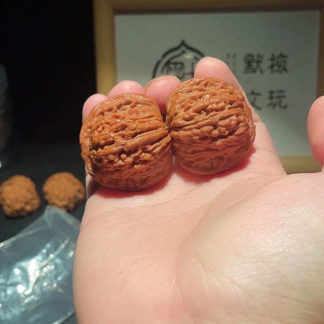 文玩核桃吊坠38全品汉高楼