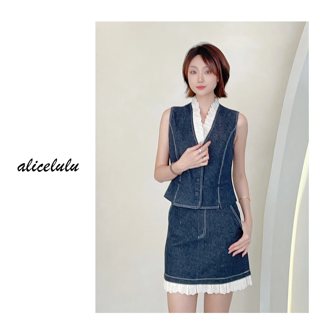 5 alicelulu 新款气质V领个性马甲＋半裙女装套装名媛分 2025037Y