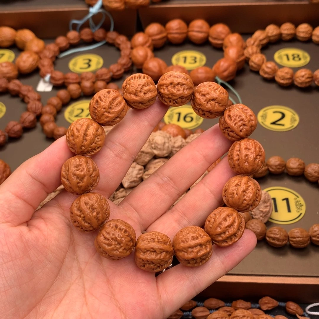 文玩核桃手串19尺寸