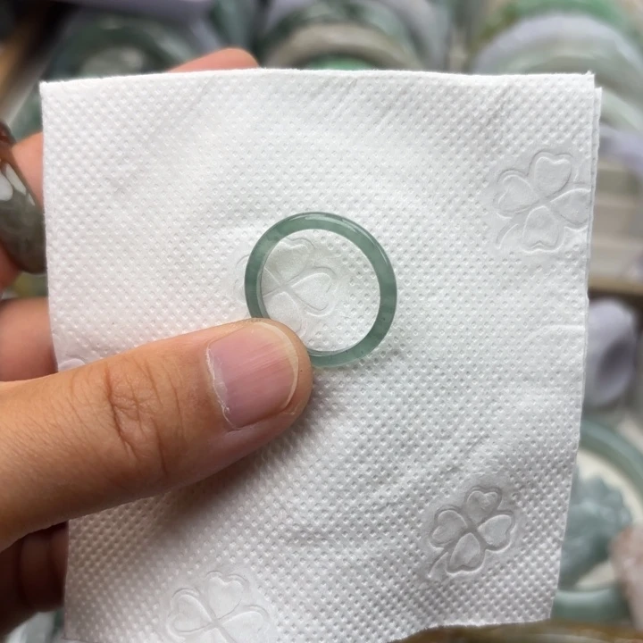 翡翠未镶嵌戒指危料港码17
