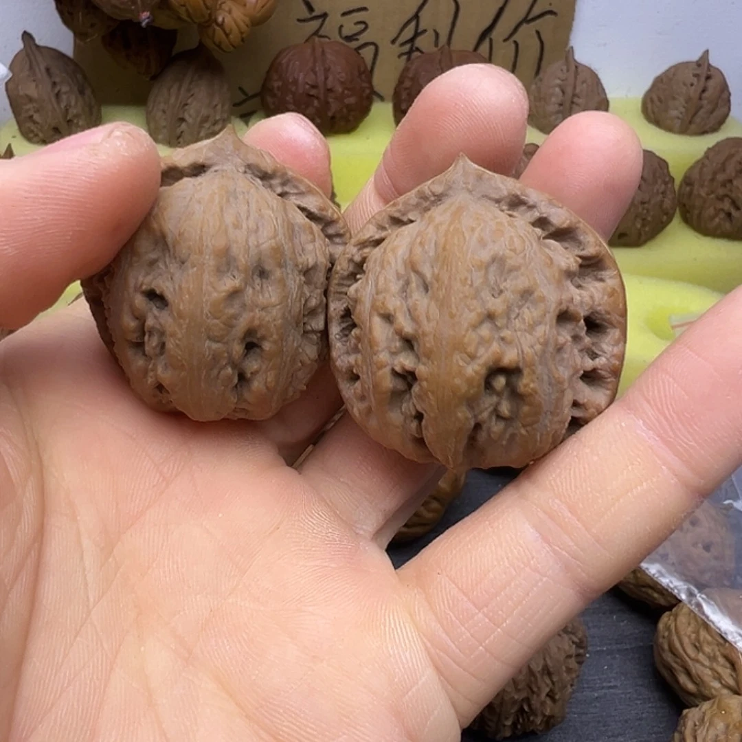 咳***吐猴头核桃吊坠大关冒