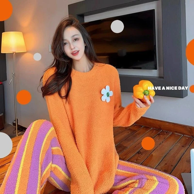 条纹款软绵绵睡衣女秋冬珊瑚绒加厚家居服套装冬季保暖舒适穿