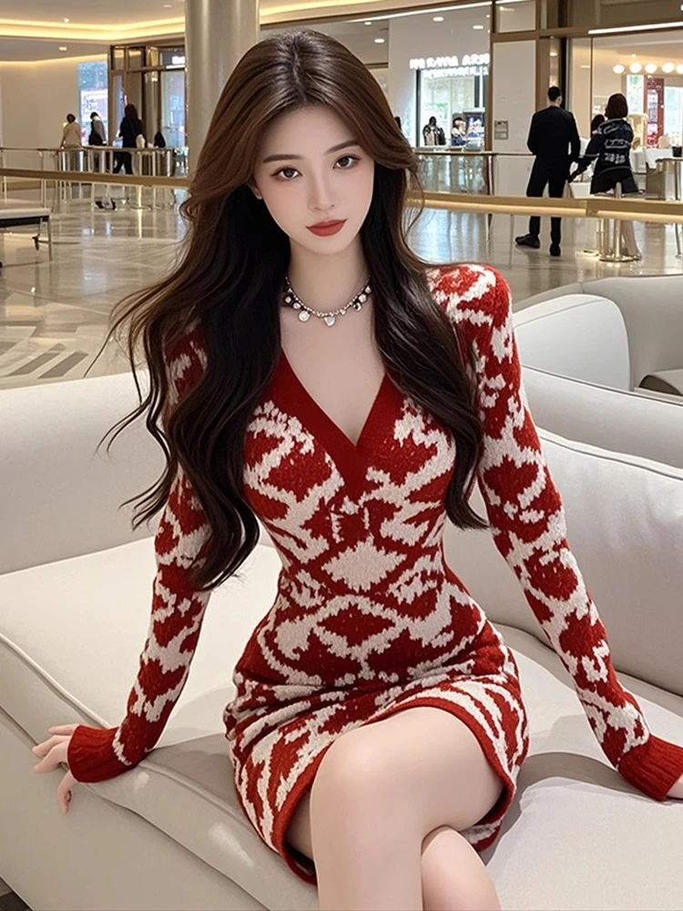 【KEKE】辣妹风高级感气质新年红色扎染毛衣连衣裙女装2025秋冬新款