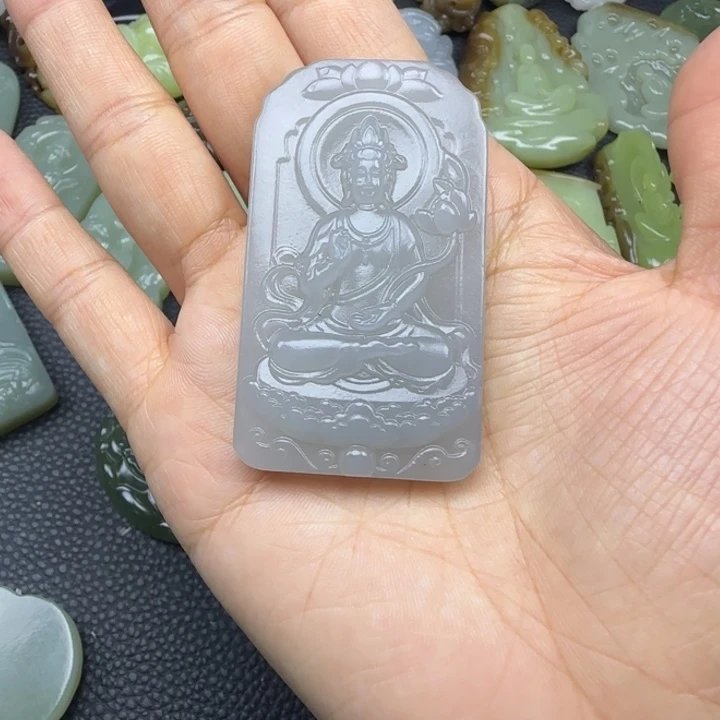 Z***坤和田玉未镶嵌珠宝奇石