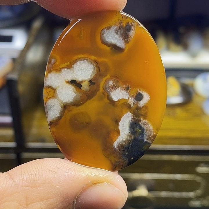 未镶嵌颈饰玛瑙/玉髓