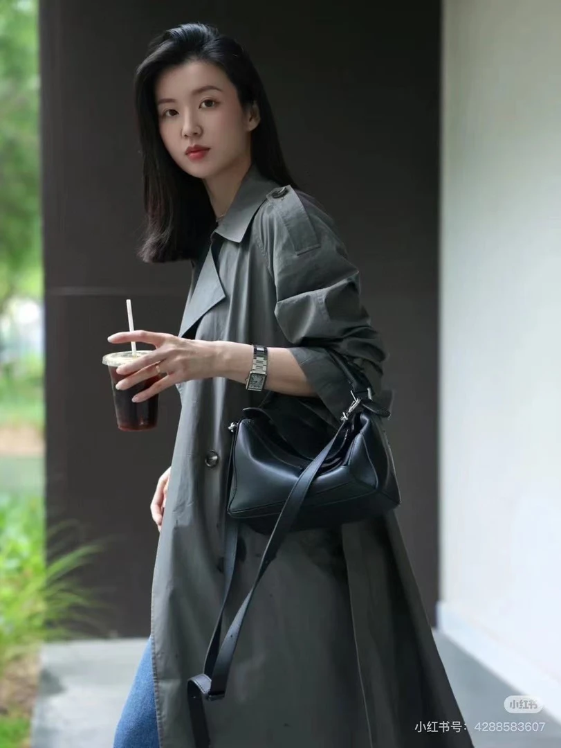 小朵女装2024冬季新款时尚百搭毛衣厚外套通勤