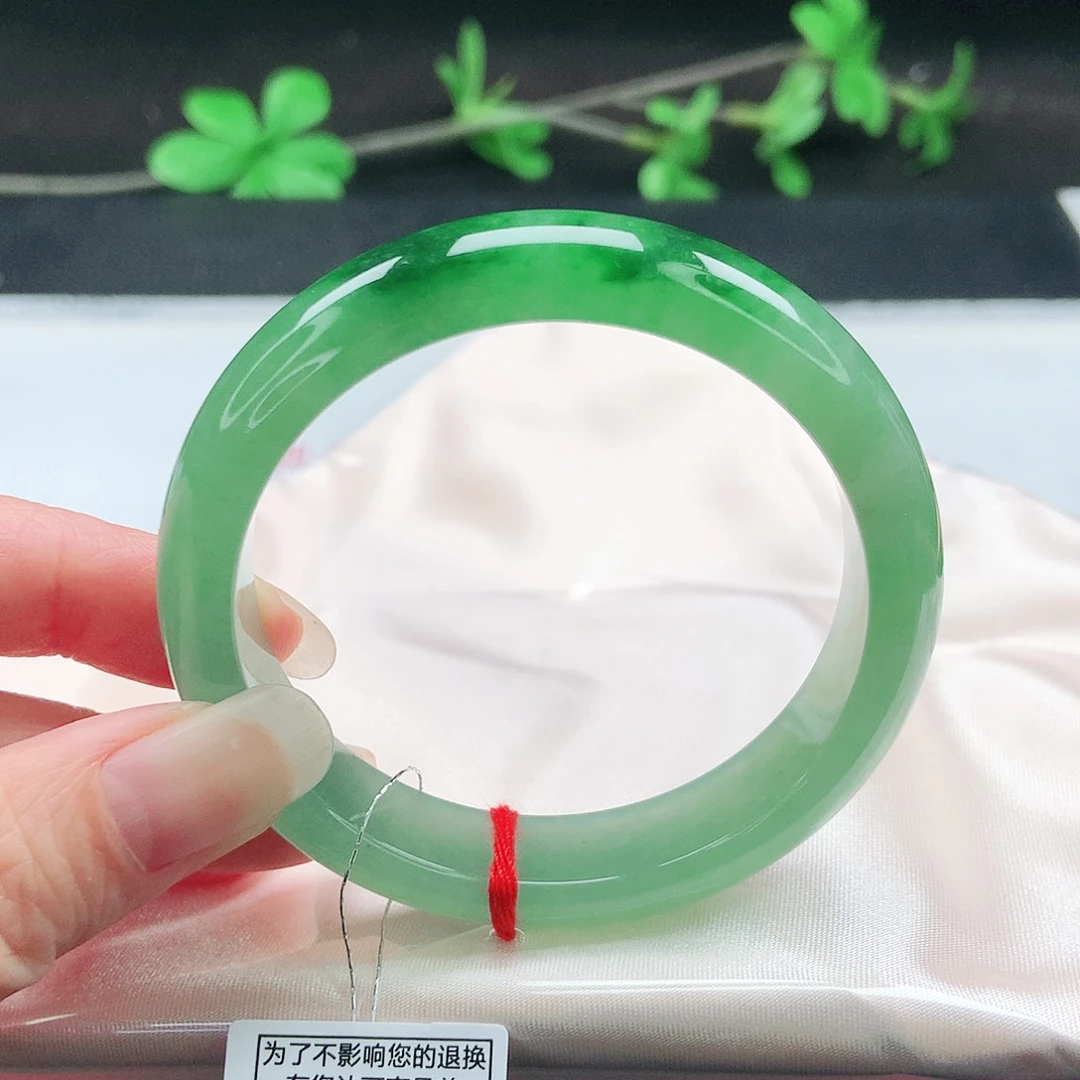 未镶嵌手镯翡翠54圈