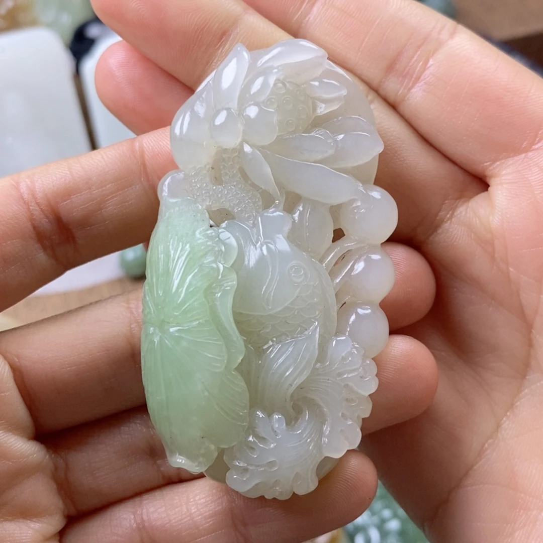 未镶嵌和田玉挂件