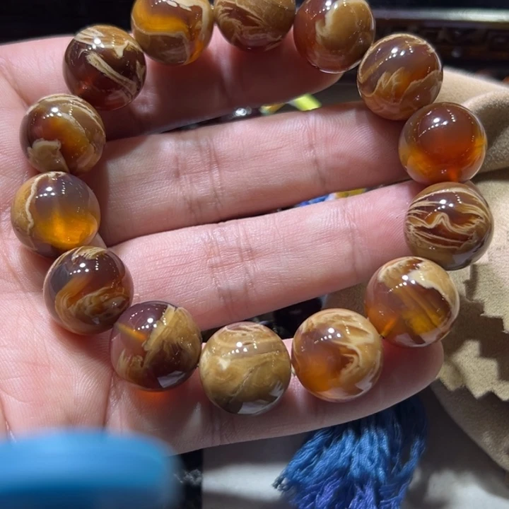 琥珀未镶嵌颈饰琥珀手串