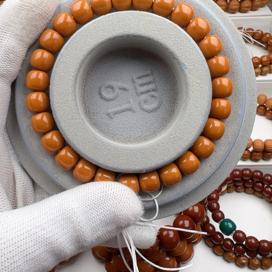 中***刀吊坠猴头核桃小老行