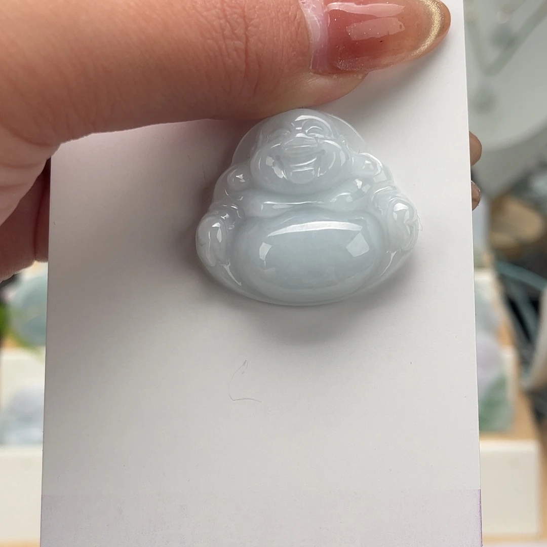 翡翠未镶嵌颈饰佛公