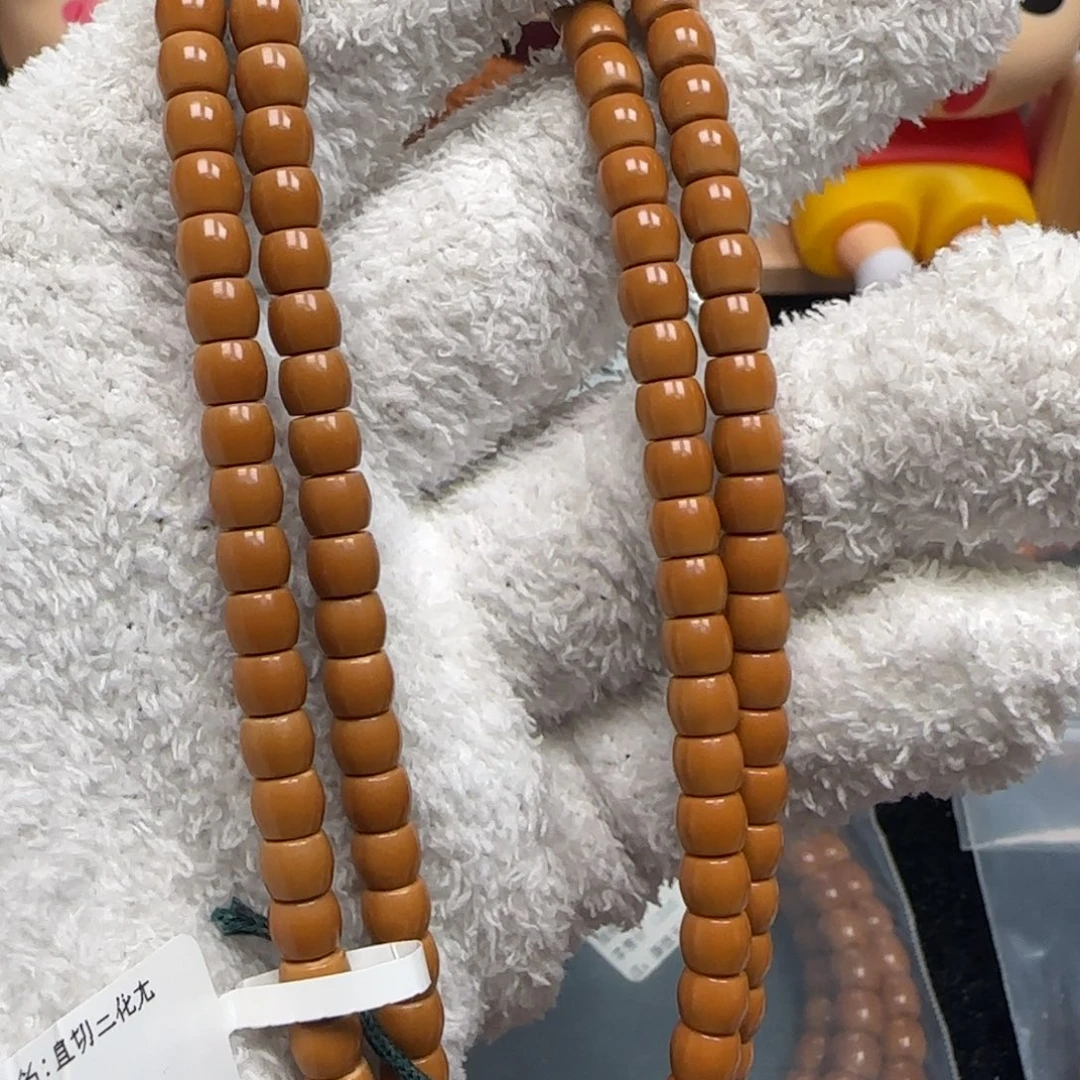 手串橄榄核老挝脖挂三花无白5.8福利