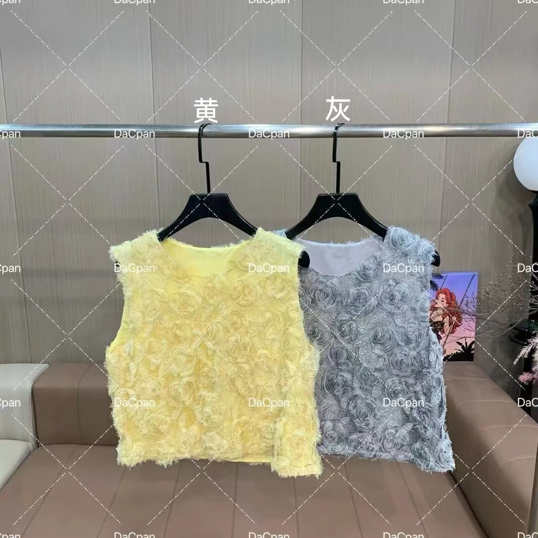 DACPAN-“玫瑰奉上”立体花朵无袖上衣 2025/盼·25040406