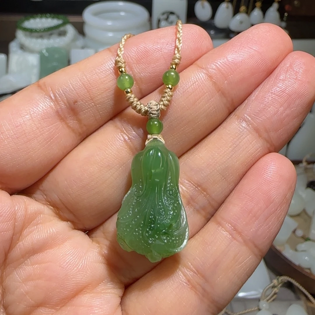 和田玉（碧玉）未镶嵌颈饰