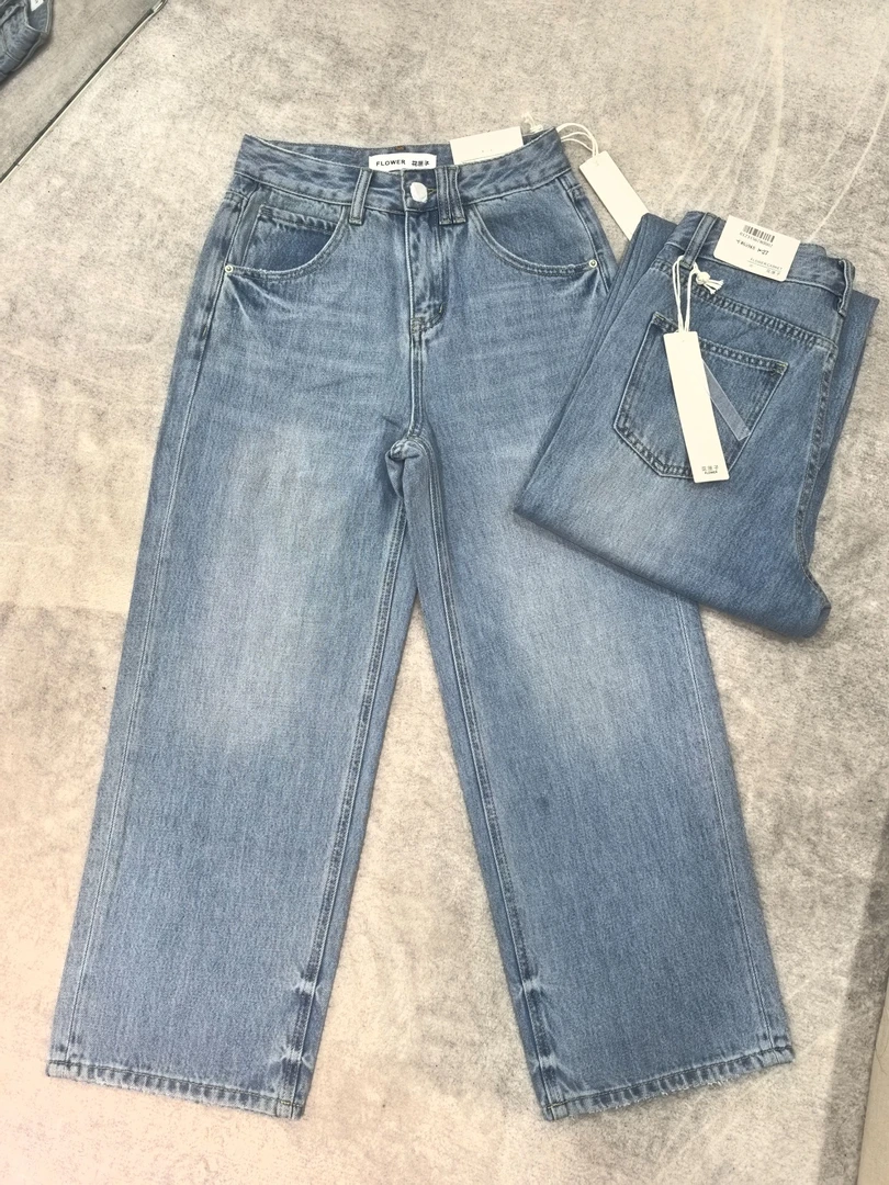 宝宝【918-1】花65MWMA超爆裤王奶白标无弹九分直筒牛仔裤~