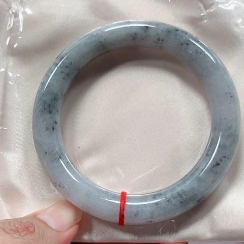 翡翠未镶嵌手镯缅甸翡翠手镯圈口58