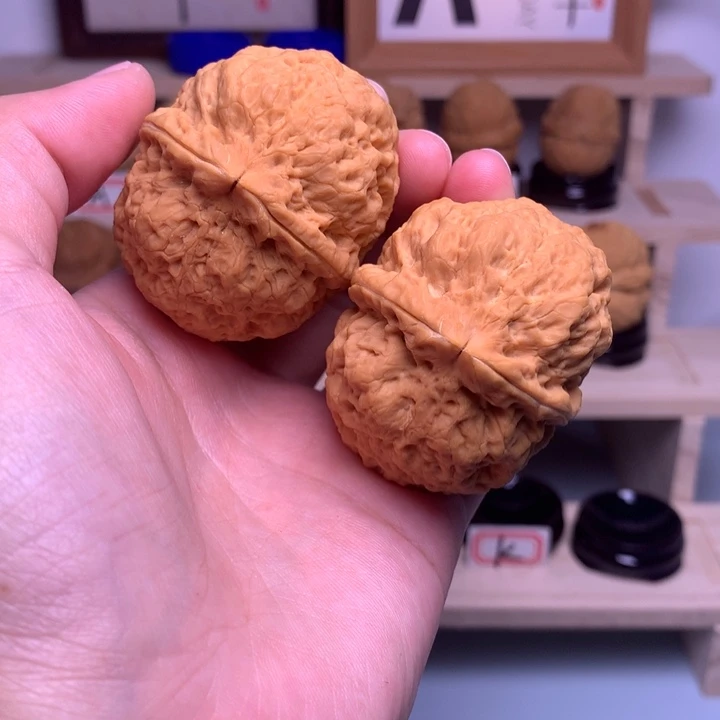 文玩核桃把件K玉罗汉46尺64克