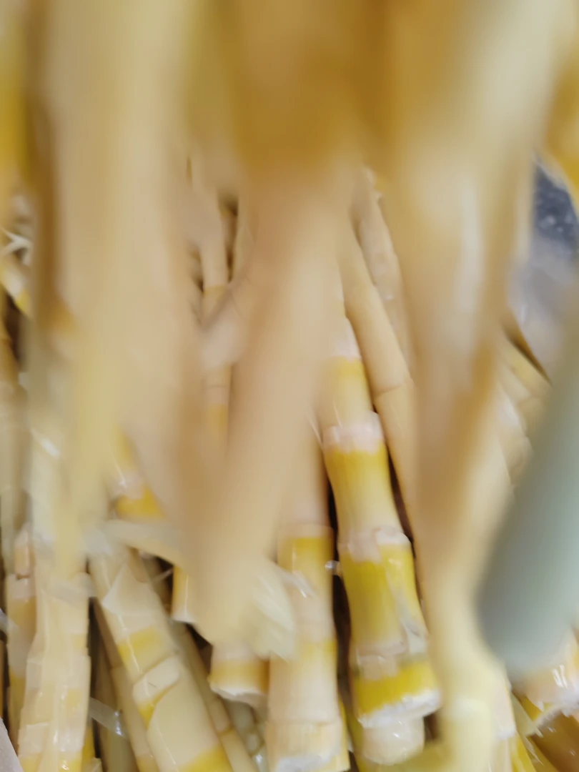 山竹笋熟的加盐发货收到冷水浸泡脱盐没盐了炒肉凉拌