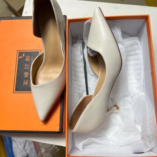 侧空尖头细跟高跟单鞋057