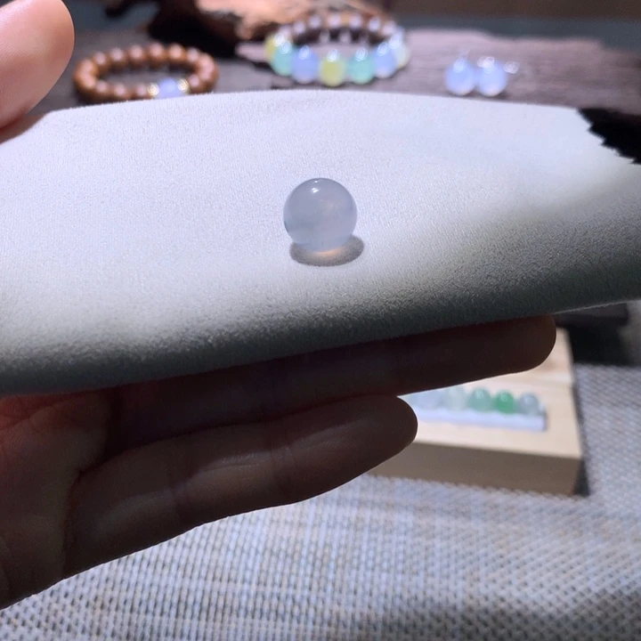 翡翠散珠黑钢紫卡11.1