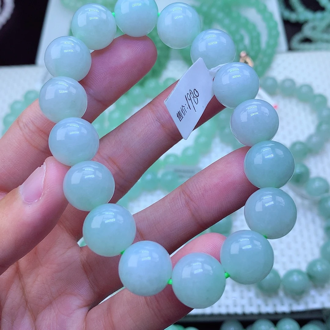 翡翠未镶嵌毛衣链