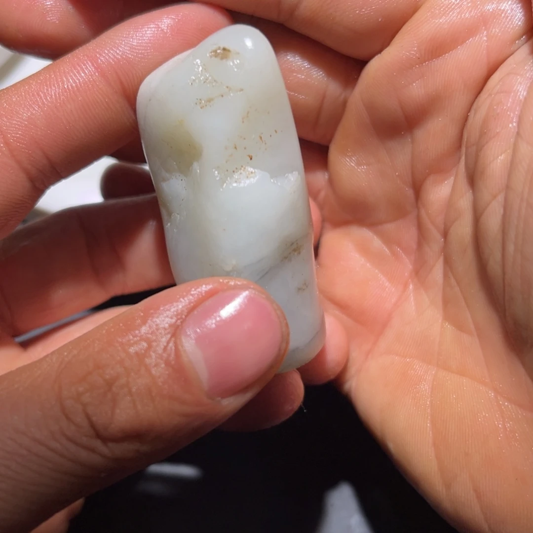 和田玉未镶嵌珠宝奇石