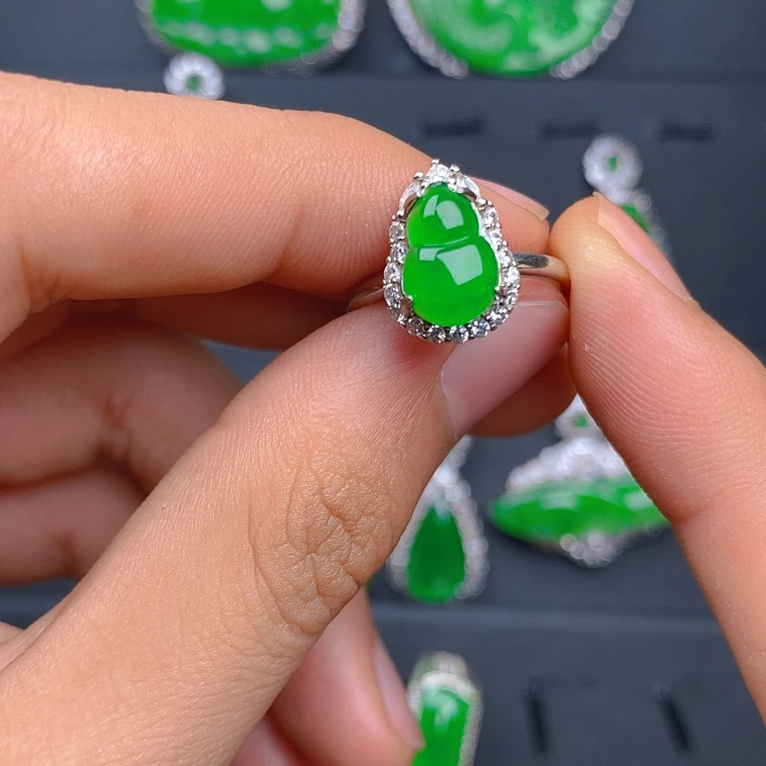 银S925镶嵌戒指翡翠戒指