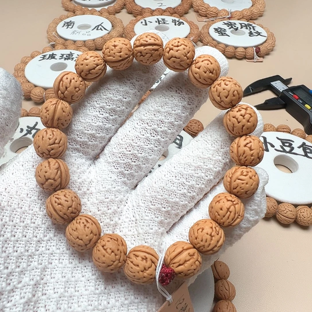 灵****桃核手串1.2肥肠肥脐