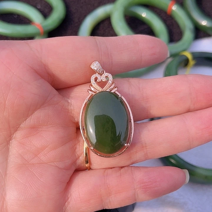 和田玉颈饰银S925镀金镶嵌～**?