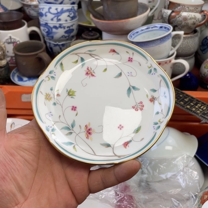 琉璃手工艺品开播了开播了开播了