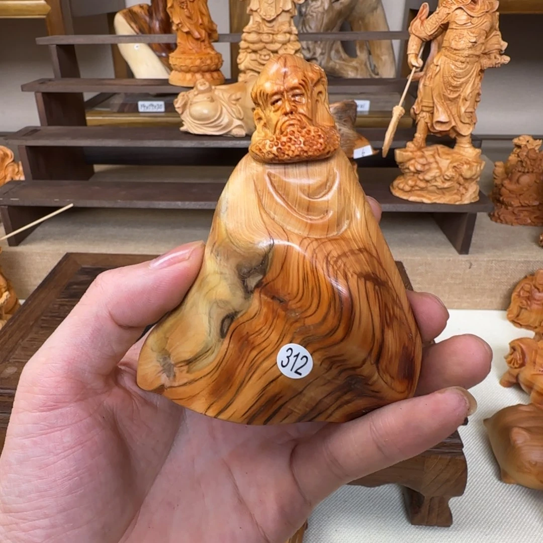 崖柏小木匠艺雕一物一拍