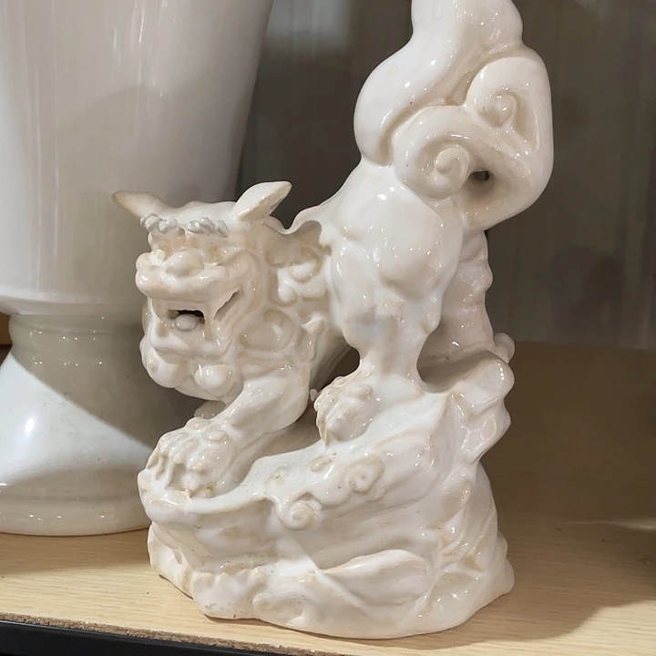 陶瓷花瓶部分（微瑕）
