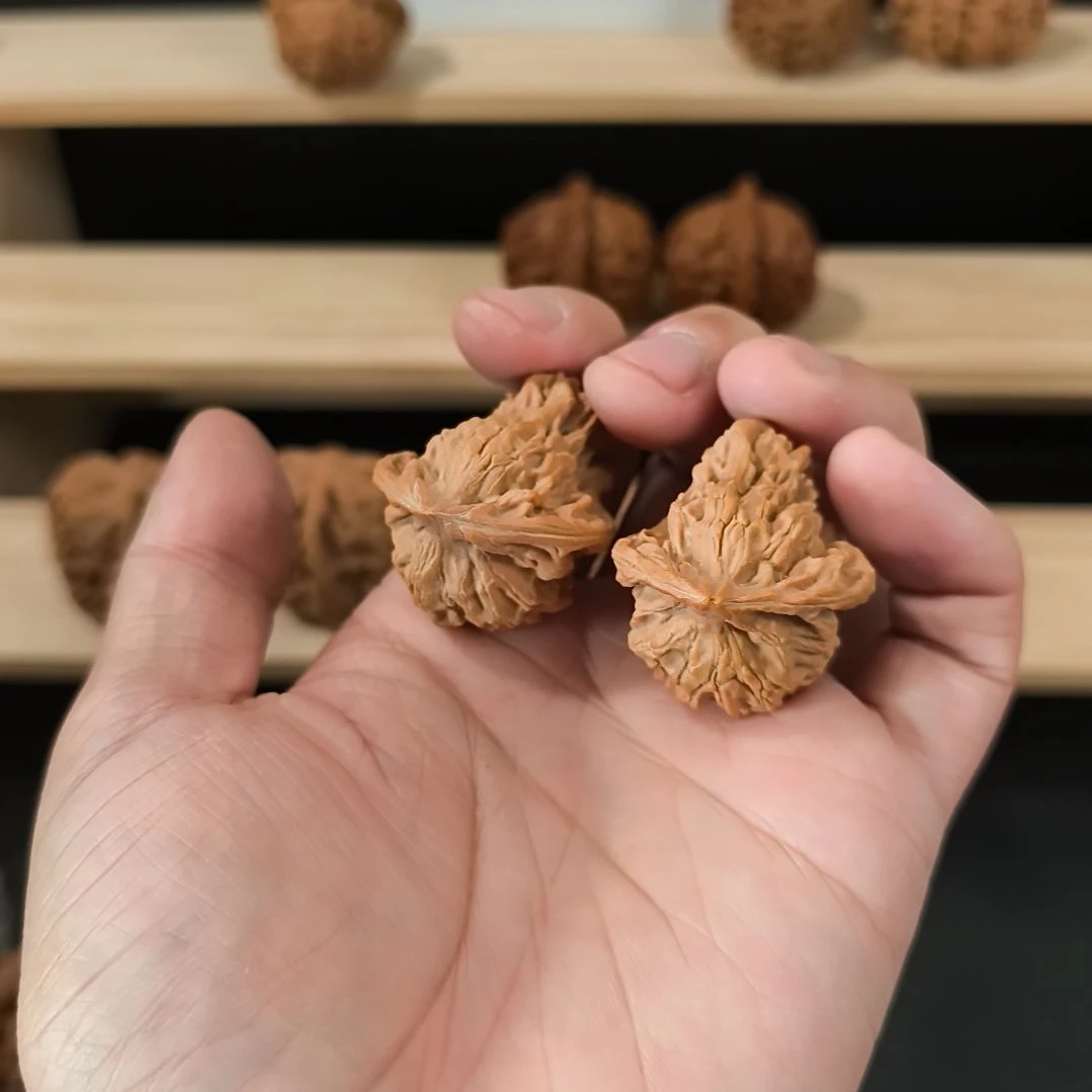 吊坠文玩核桃小鸟