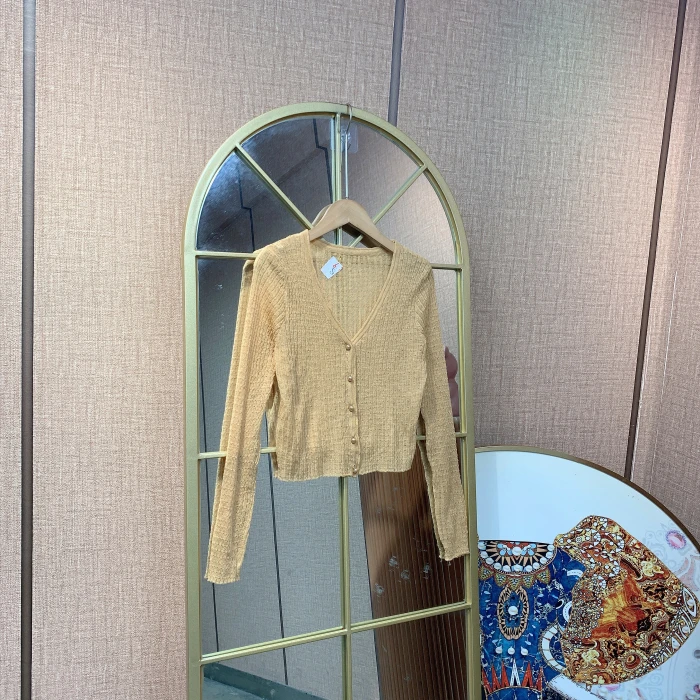 BL773孕妇杏色针织开衫90-130