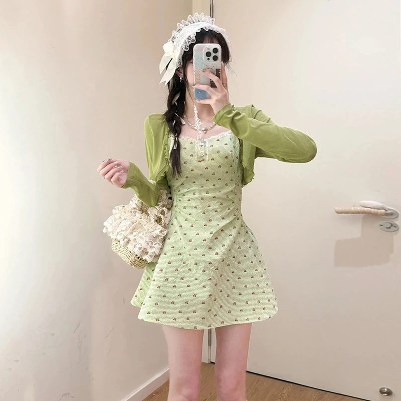 清新甜美碎花吊带连衣裙女夏季度假风绿色波点防晒开衫小个子套装
