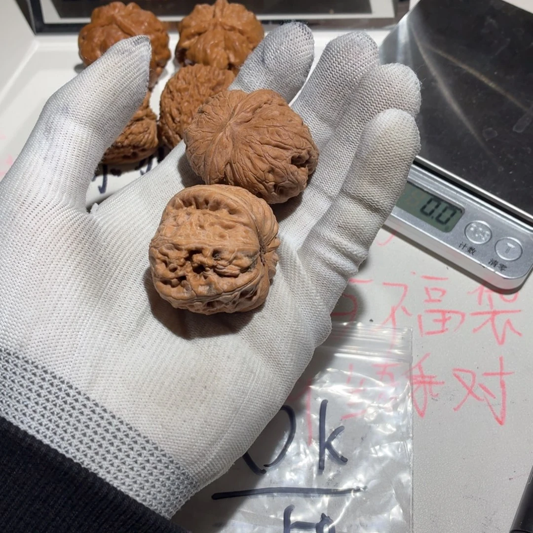 ****K大叶紫檀（黑酸枝木类）