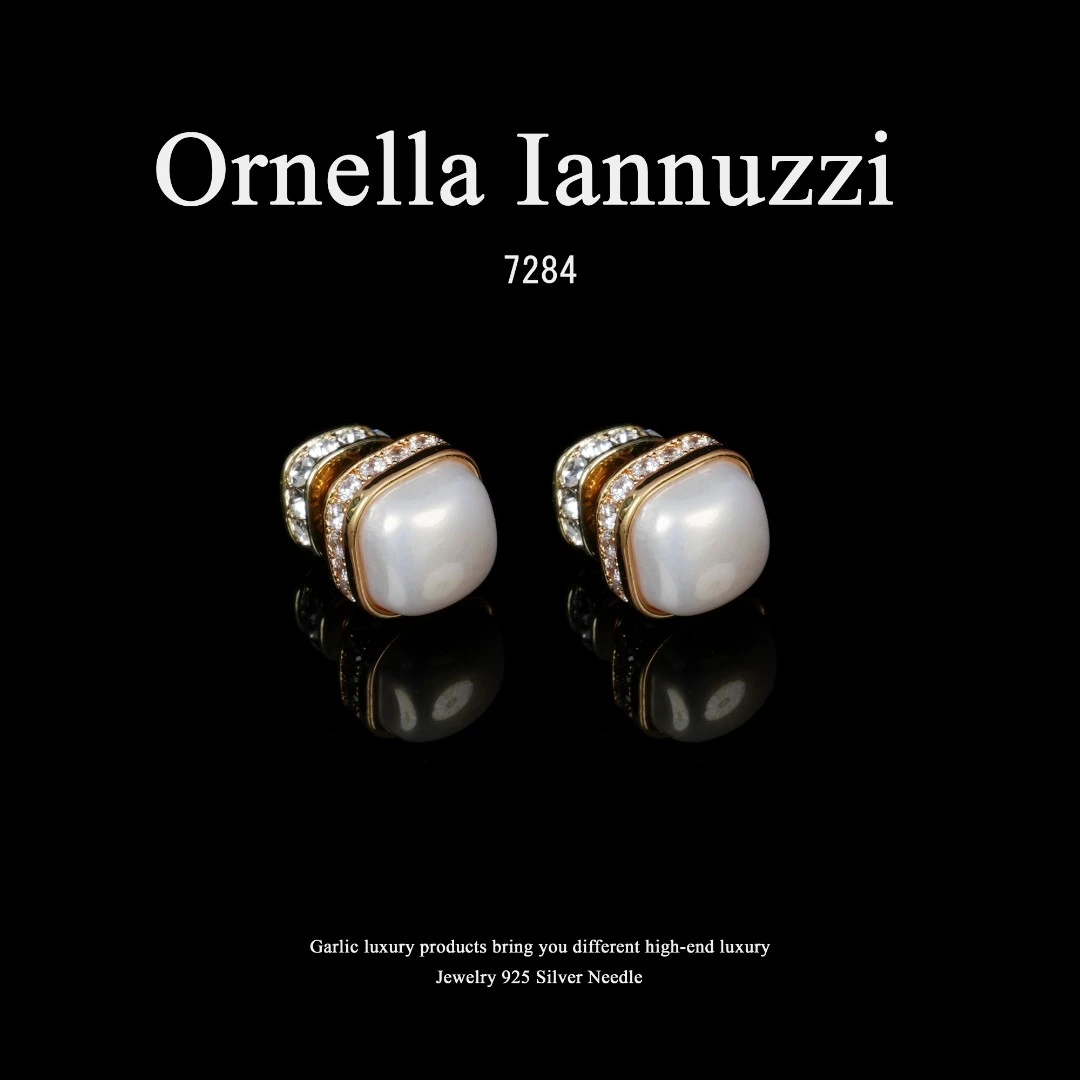 铜合金耳饰 Ornella Iannuzzi赫拉【时光方糖系列】耳饰~7284