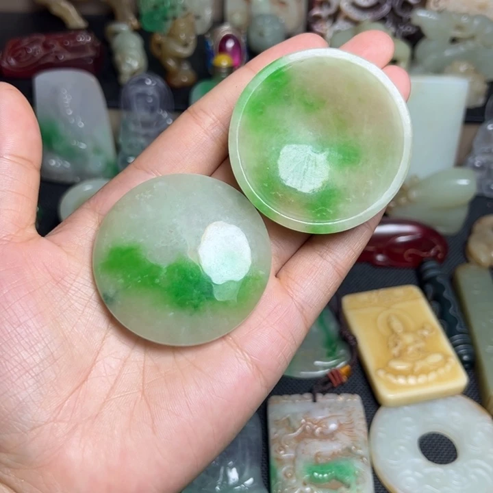 吊坠滴血莲花菩提