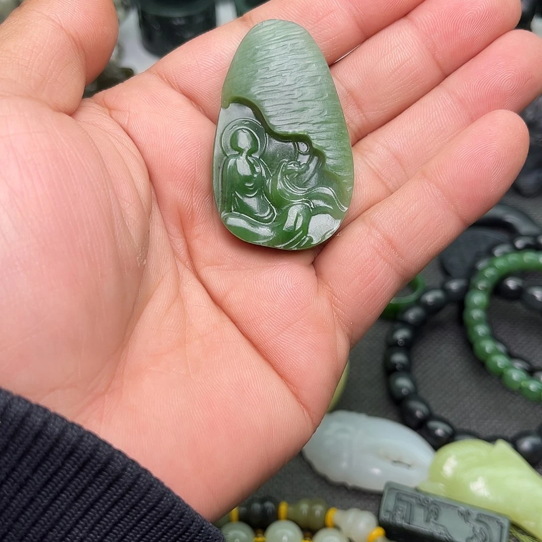 和田玉颈饰未镶嵌